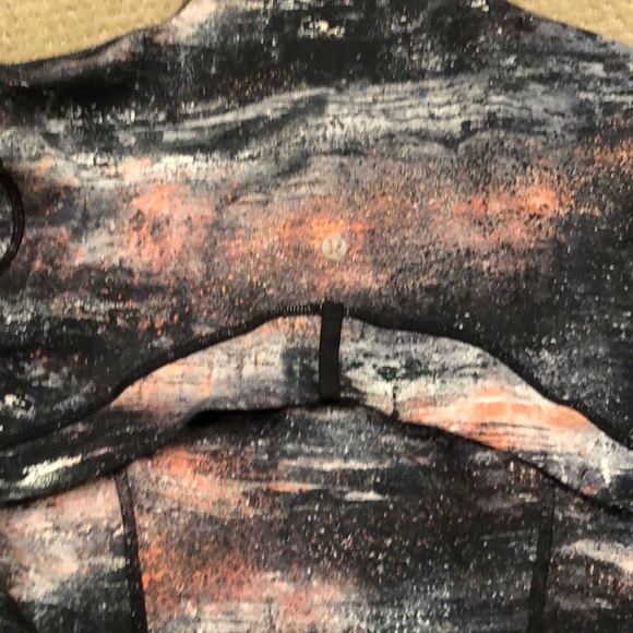 Lululemon jacket - Picture 7 of 7